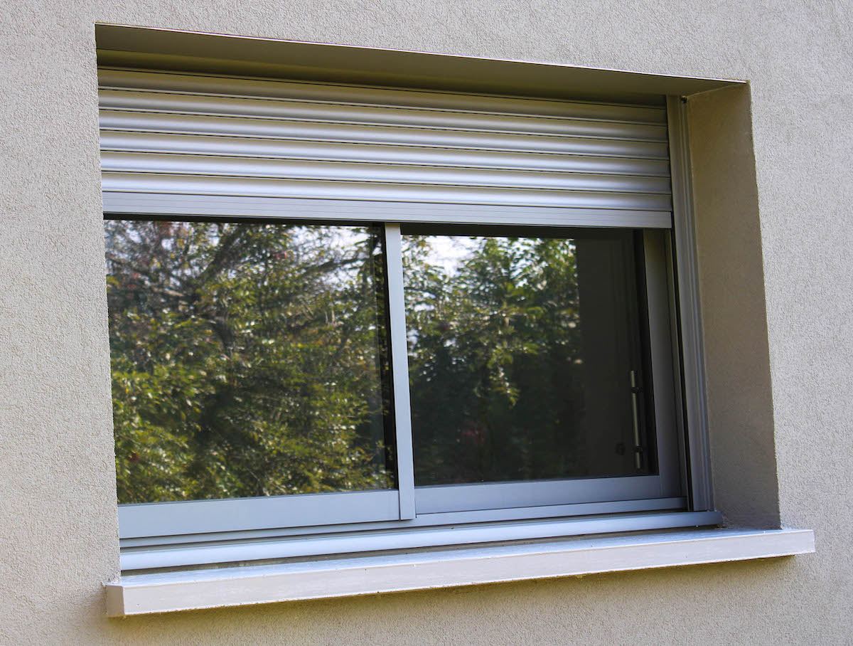 Réalisation Brise-soleil orientables et volets roulants